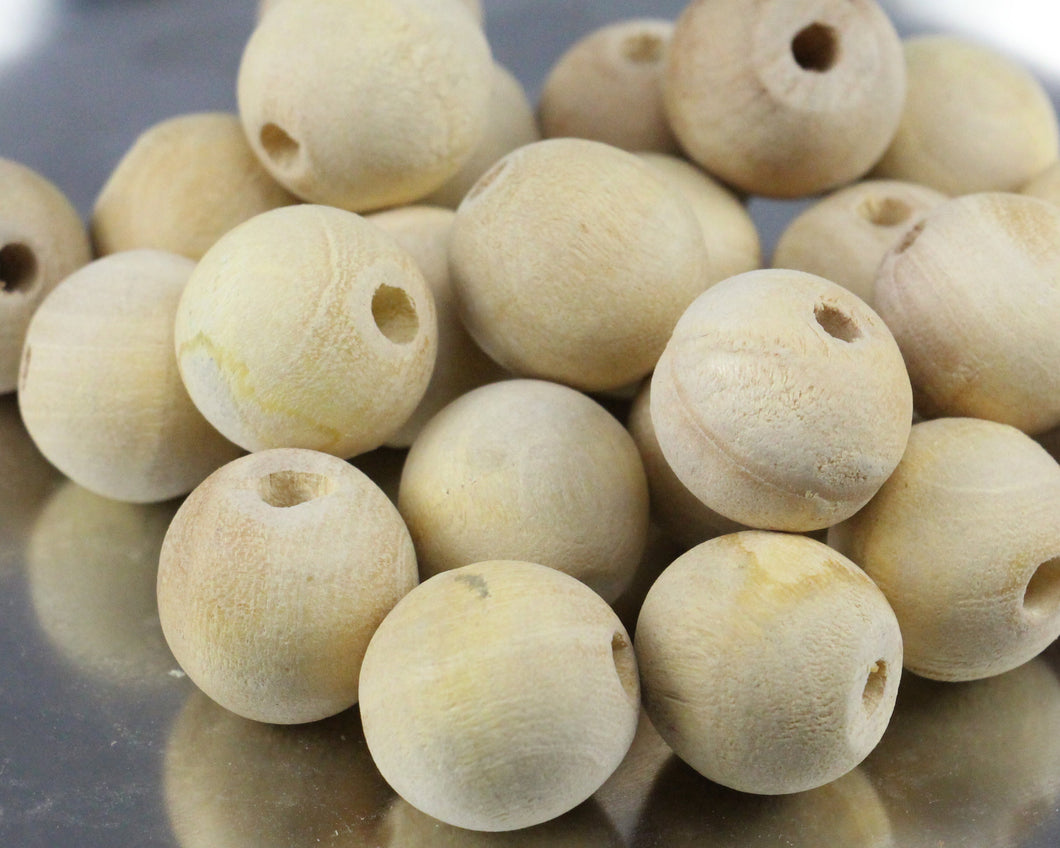Eucalyptus Wood Beads : White - 25mm (approximately 25 per bag)