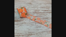 Load and play video in Gallery viewer, 2.5" Pumpkin Patch Ribbon : Ivory Gingham Check Pumpkin Ribbon (10 Yards)
